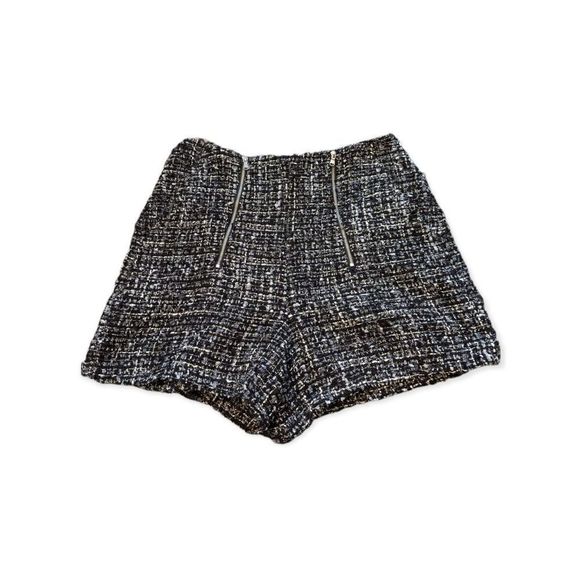 Express NWT Size 6 Twill Black White Fully Lined Shorts